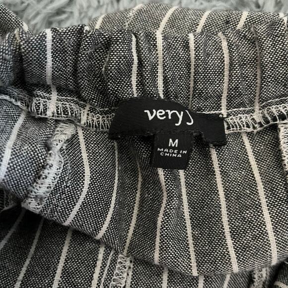 Very J Linen Blend Gray White Striped Drop Waist Ankle Pants Women’s Medium - Picture 7 of 9